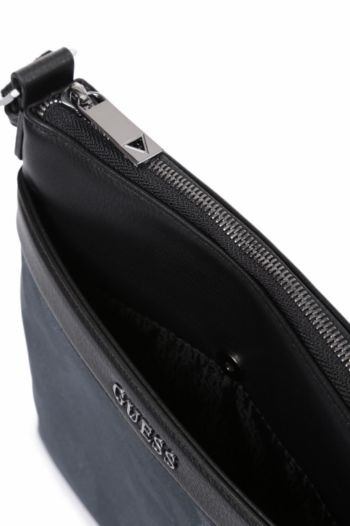 GUESS pánská černá brašna přes rameno č.3