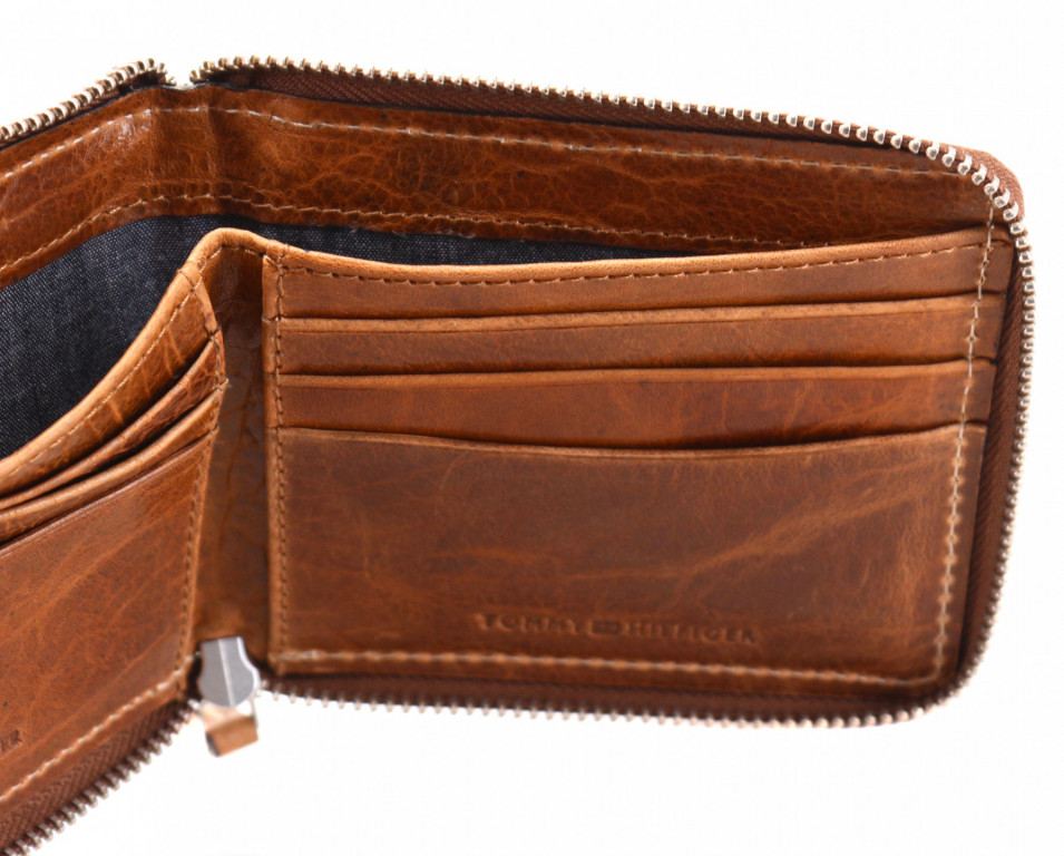 TOMMY HILFIGER pánská hnědá peněženka na zip č.4