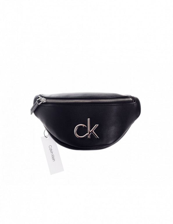 Calvin Klein dámská černá ledvinka WAISTBAG MD č.1