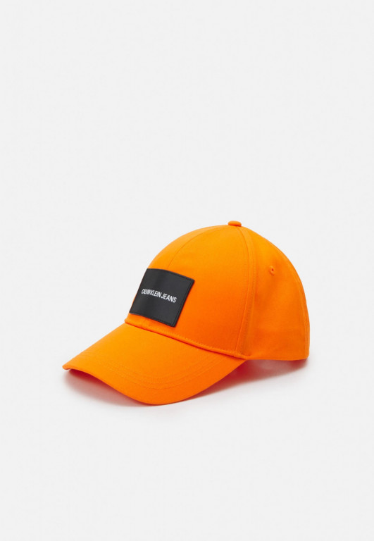 Calvin Klein Jeans pánská oranžová kšiltovka PATCH CAP č.1