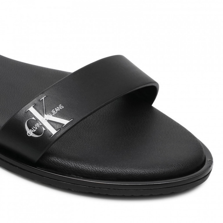 Calvin Klein dámské černé sandále FLAT SANDAL ANKLE STRAP LTH č.5