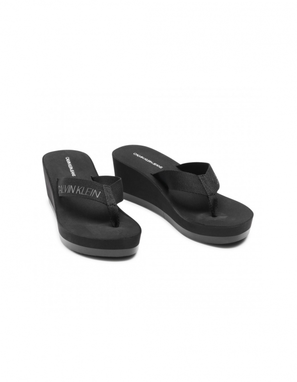 Calvin Klein dámské černé žabky BEACH SANDAL WEDGE PADDED PL č.1