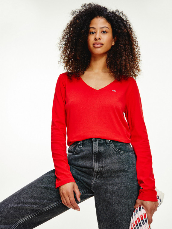 Tommy Jeans dámské červené triko s dlouhým rukávem TJW JERSEY V NECK LONGSLEEVE č.1